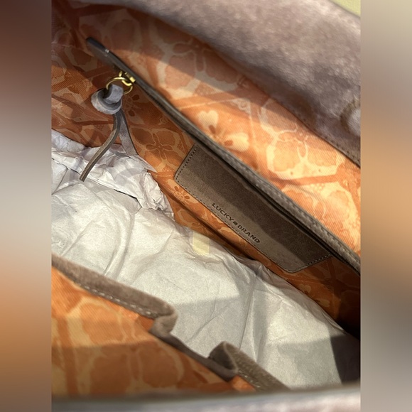 Lucky Brand Genuine Suede Slouchy Hobo Bag With Bow Detail - Picture 4 of 5